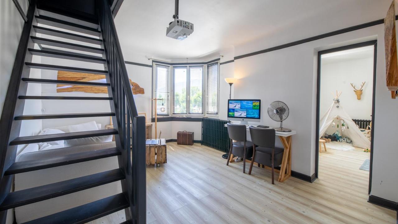 Mamie Jane Suite Deluxe Face Au Lac Tresserve Esterno foto