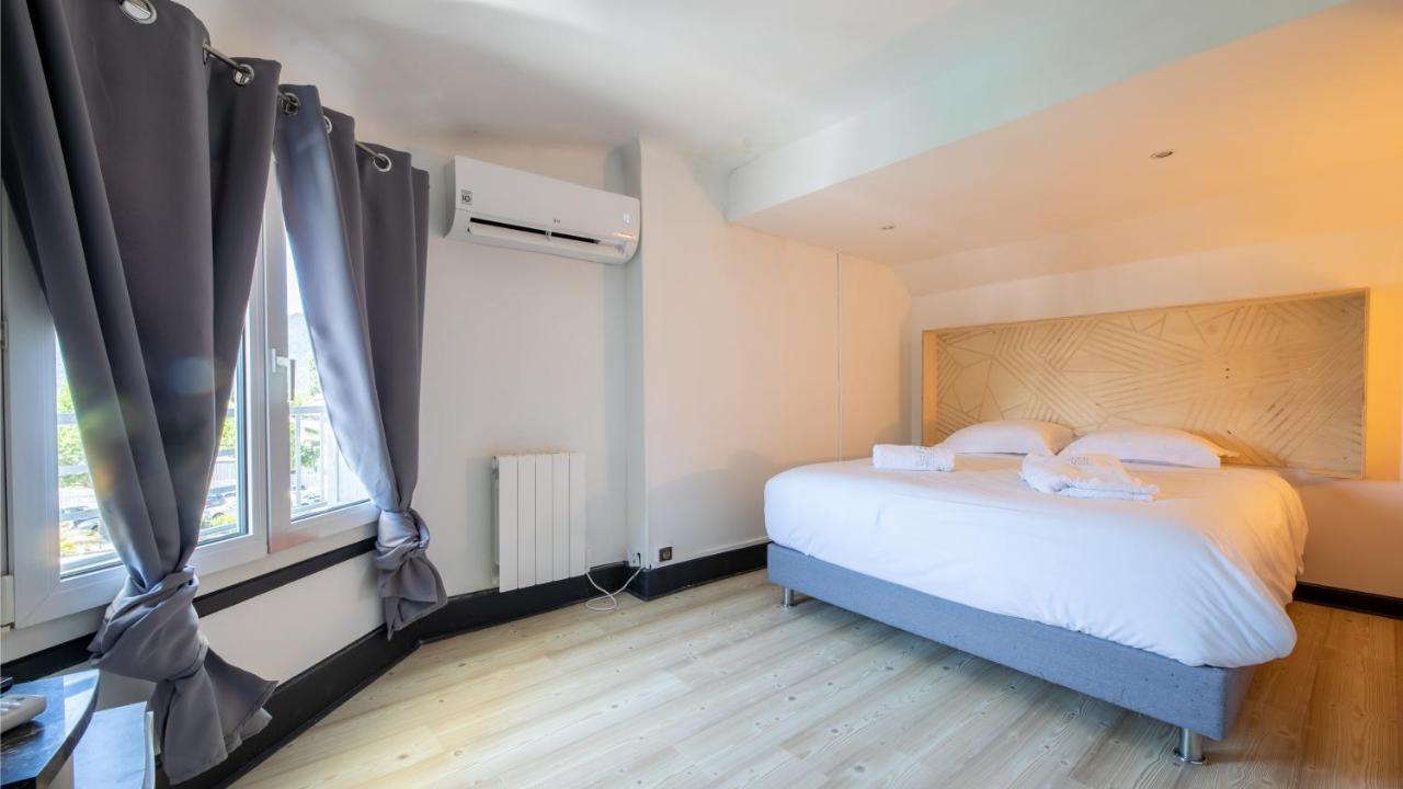 Mamie Jane Suite Deluxe Face Au Lac Tresserve Esterno foto